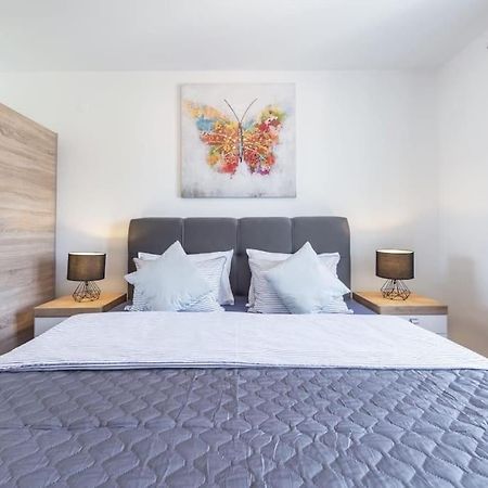 Goldensky New Apartment ดูบรอฟนิก ภายนอก รูปภาพ