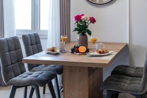 Goldensky New Apartment ดูบรอฟนิก ภายนอก รูปภาพ