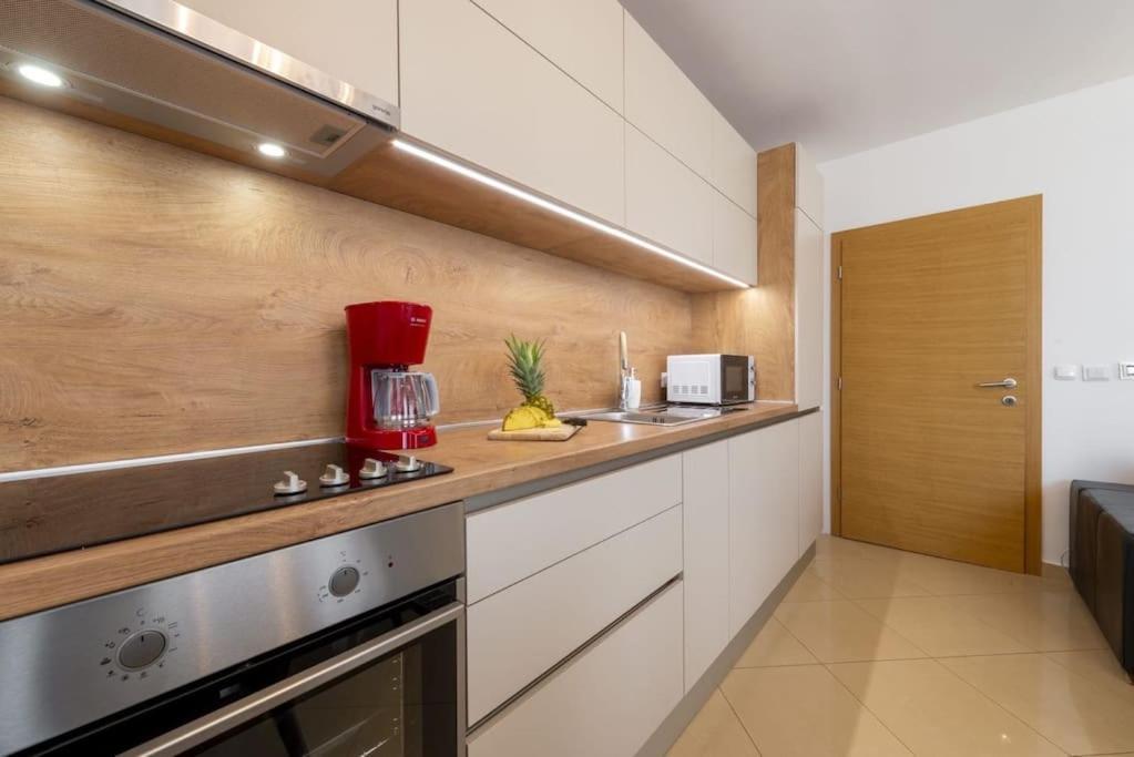 Goldensky New Apartment ดูบรอฟนิก ภายนอก รูปภาพ