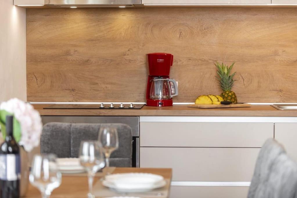 Goldensky New Apartment ดูบรอฟนิก ภายนอก รูปภาพ